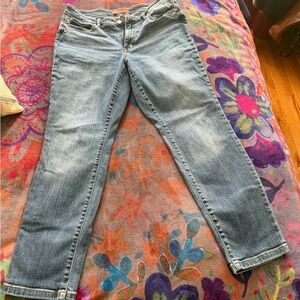 Judy Blue Light Wash Straight Leg Jeans